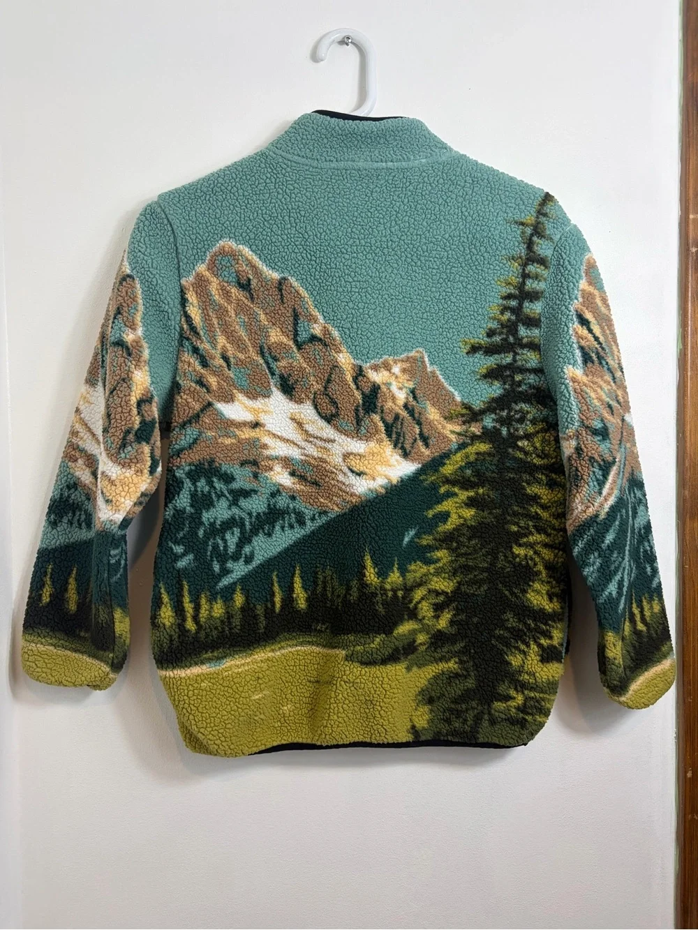 Creative Action Network National Park Deer Buck Pullover Fleece